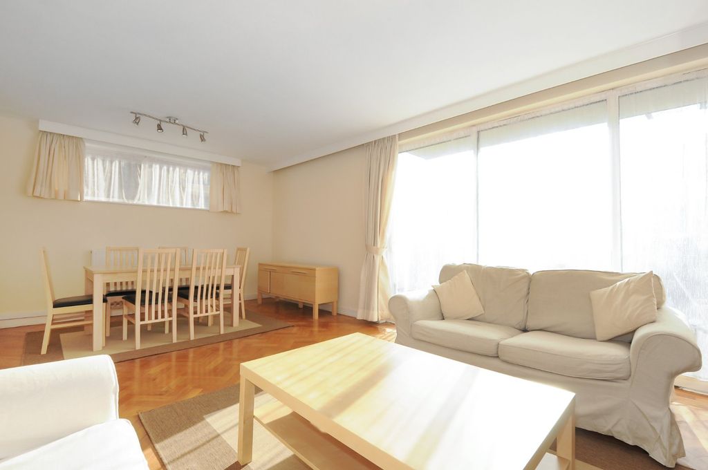 Property photo 2 of 6 Picture No. 03
