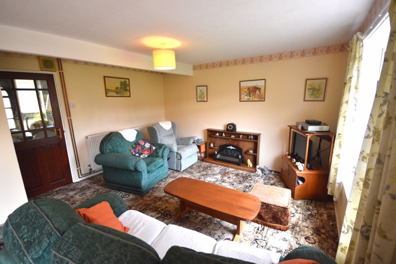 Property photo 2 of 14 Photo 4