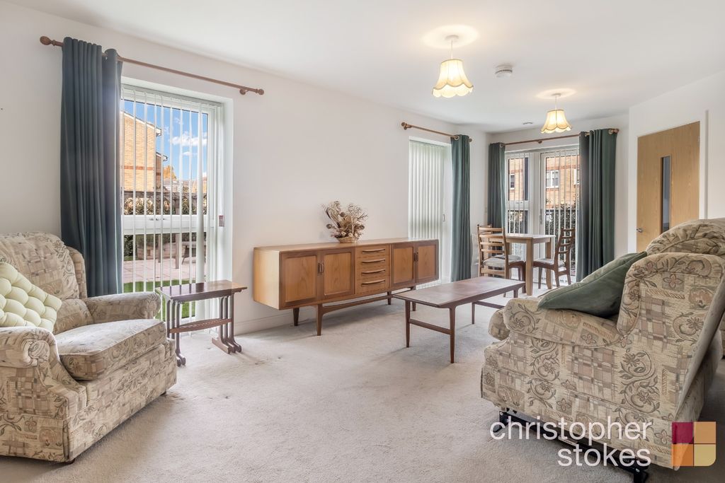 Property photo 2 of 21 4634243