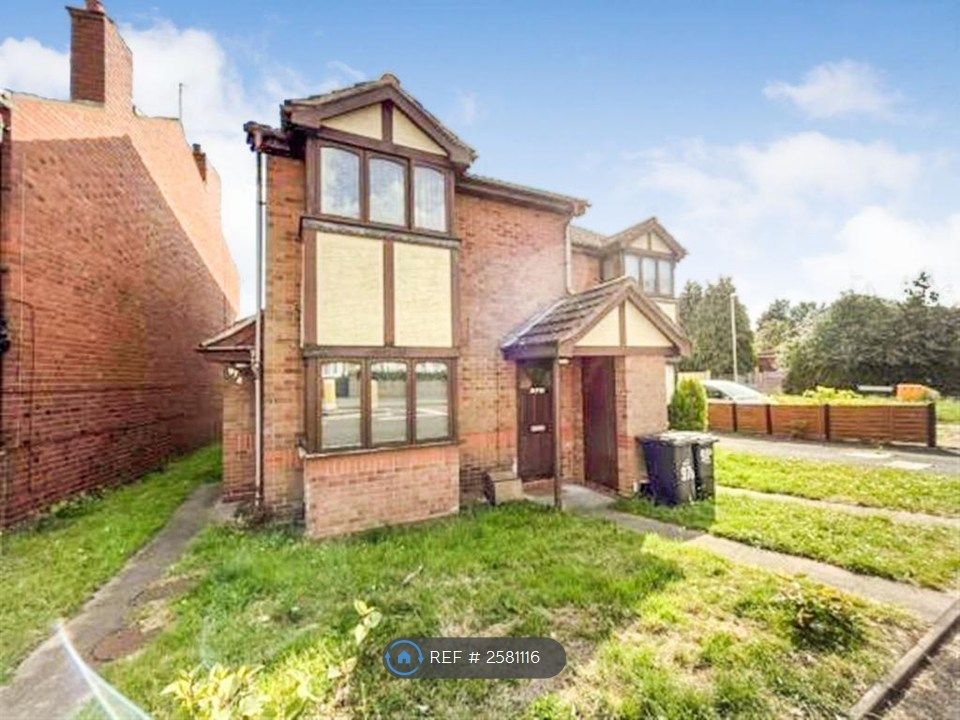Property photo 2 of 11