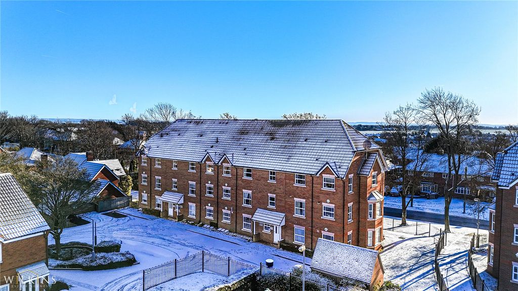 Property photo 1 of 16 Picture No. 15