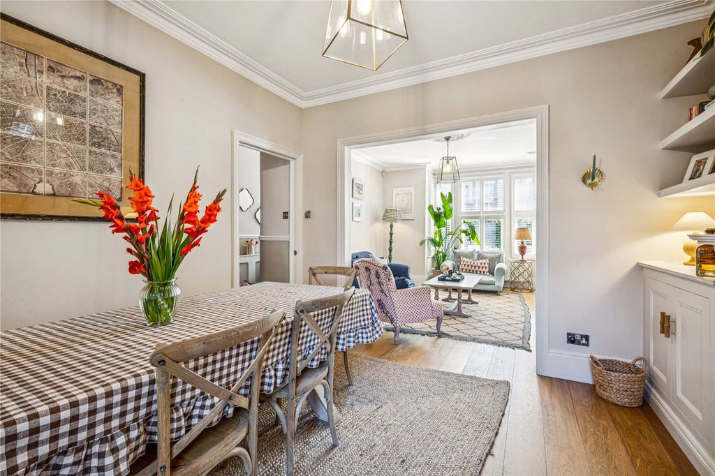 Property photo 3 of 12 Picture No. 32