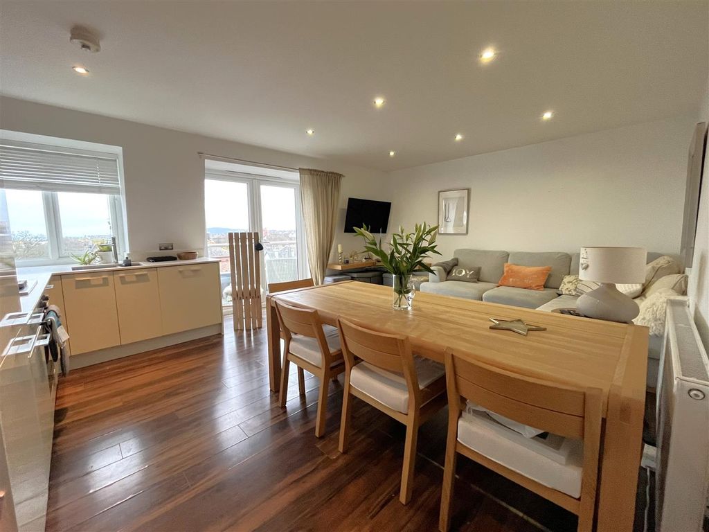 Property photo 3 of 14 Img_0125.Jpg