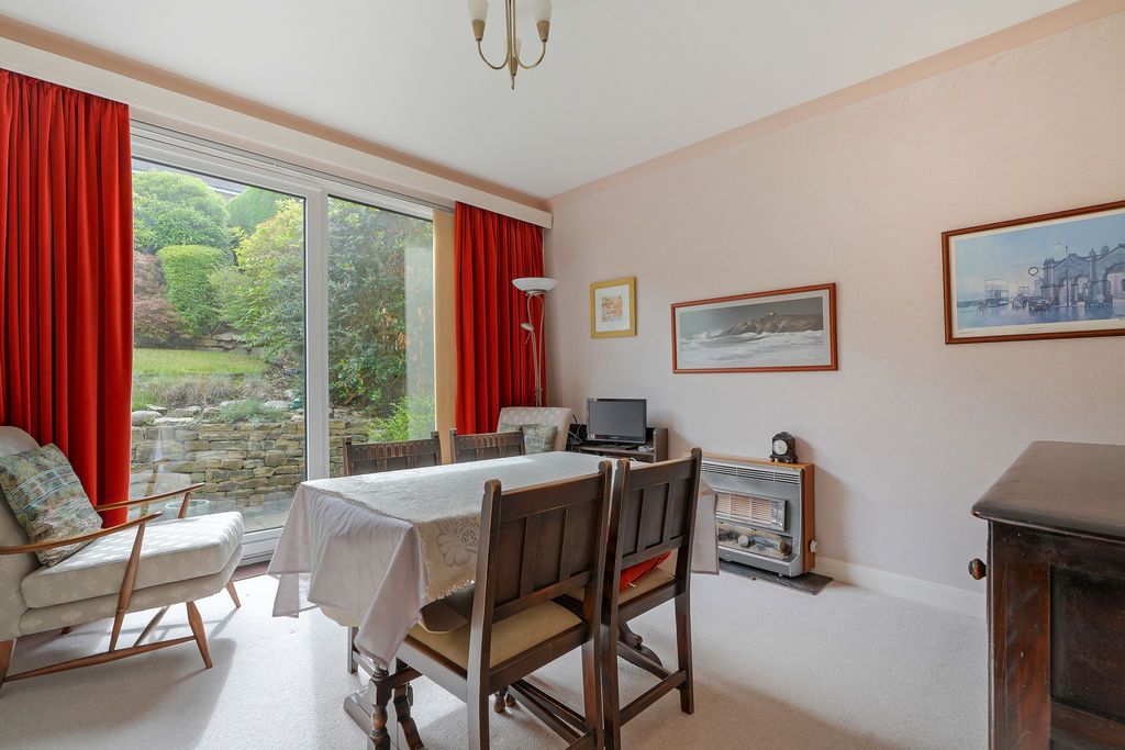 Property photo 3 of 33 Dining Room