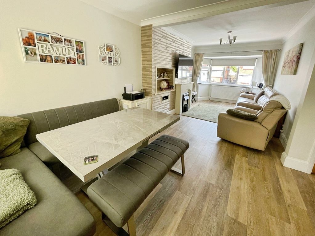 Property photo 2 of 18 Open Plan Lounge/Dining Room