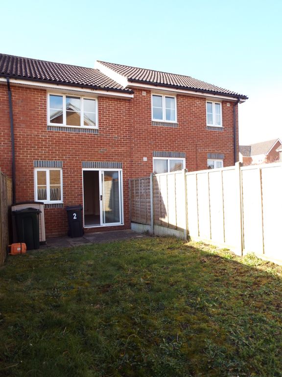 Property photo 2 of 9