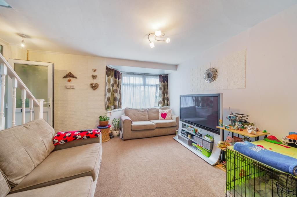 Property photo 2 of 9 Living Room