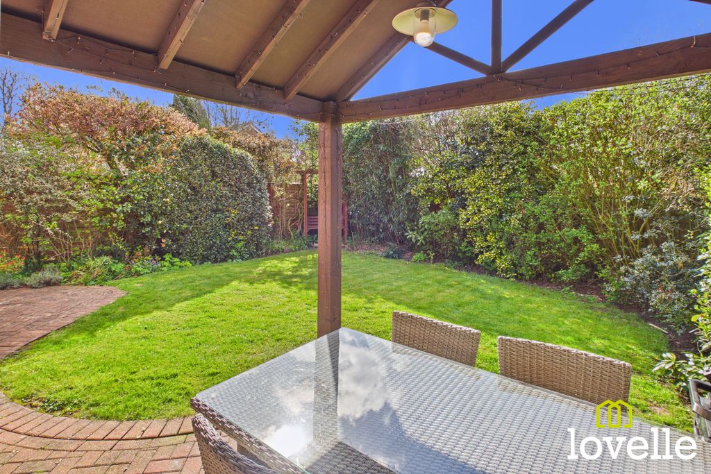 Property photo 2 of 30