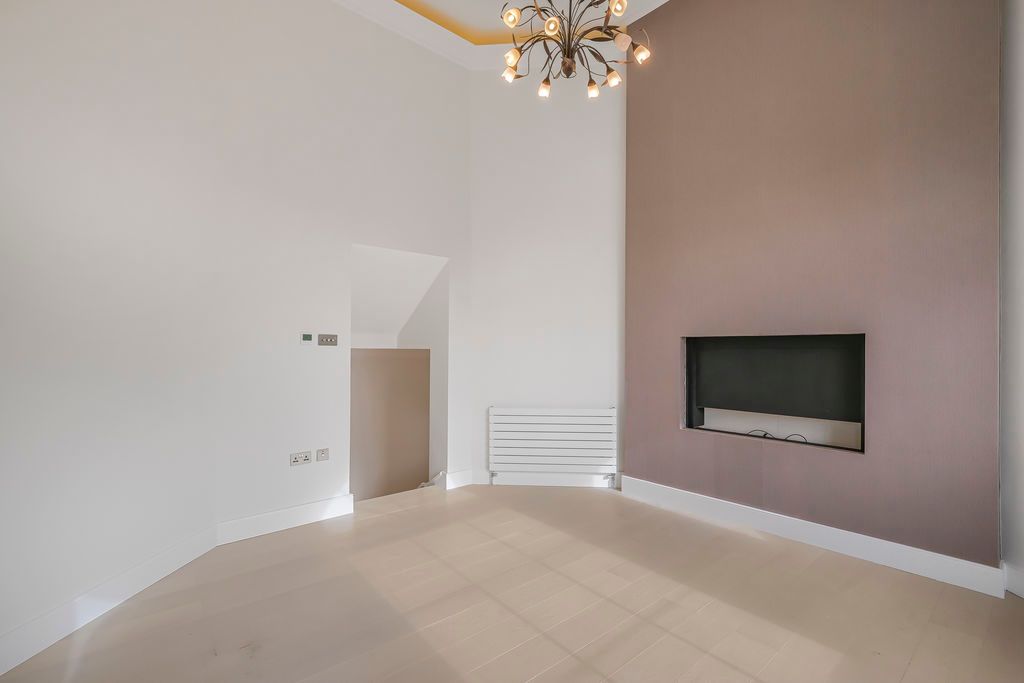 Additional image 8 of 3 bed flat for saleEastwick Lodge, Village Road, Enfield EN1