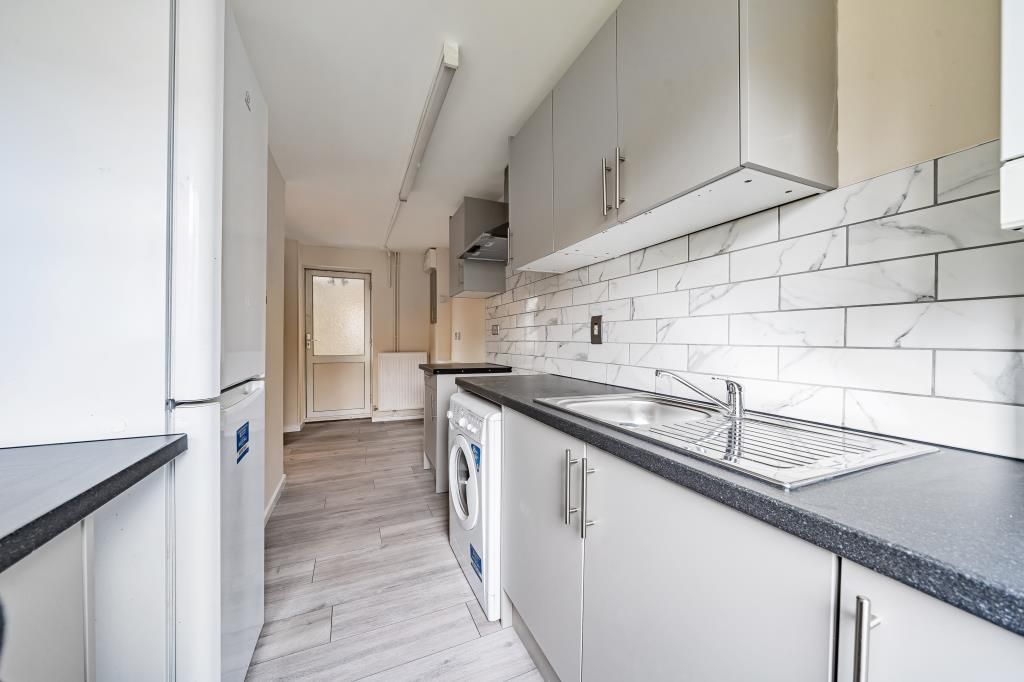 Property photo 2 of 36 Kitchen