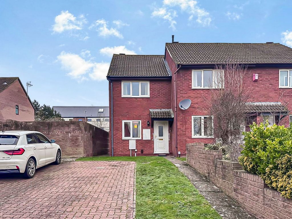 Property photo 1 of 12