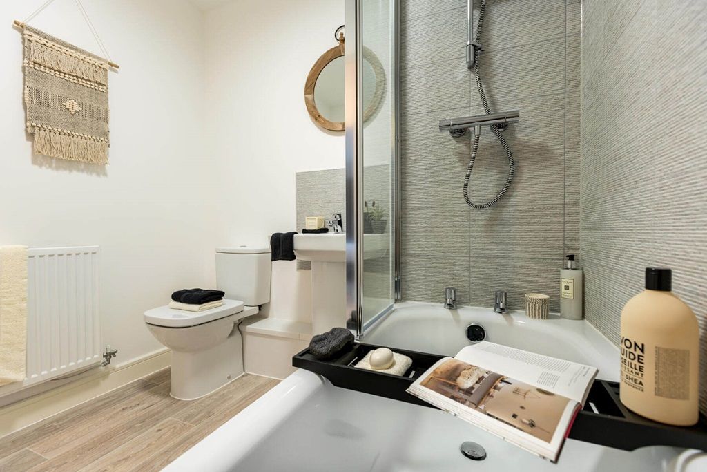 Property photo 3 of 5 Family-Friendly Bathroom