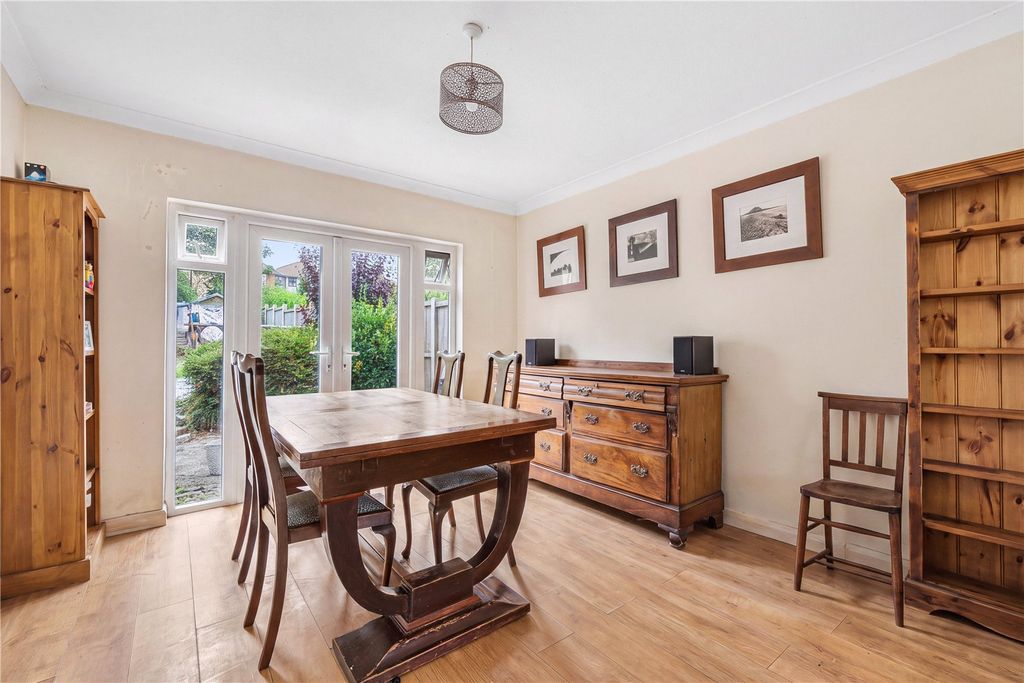 Property photo 2 of 16 Picture No. 02