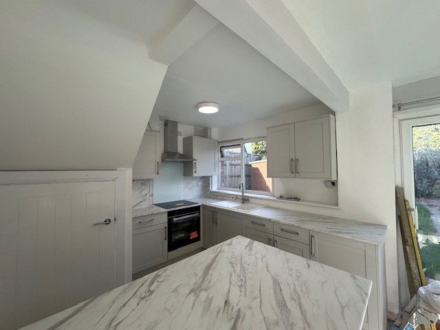 Property photo 1 of 18 Image