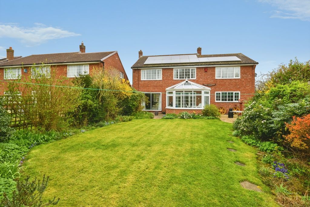 Property photo 3 of 20 Pbox-Img.Jpg