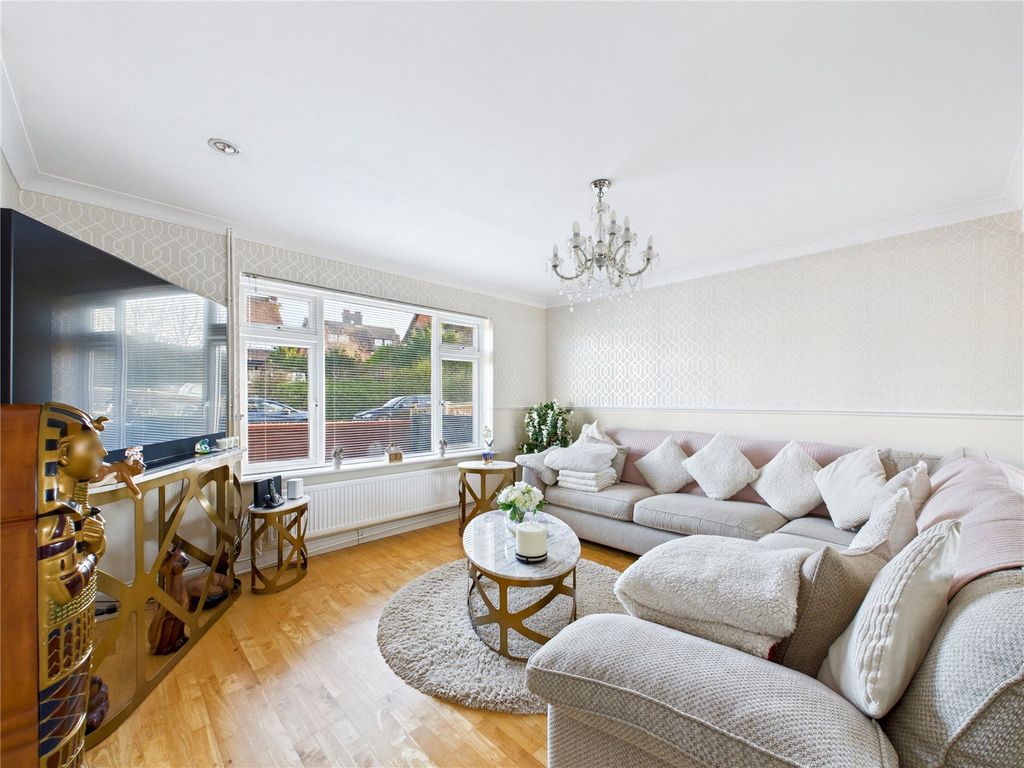 Property photo 2 of 17 2 - Picture No. 02