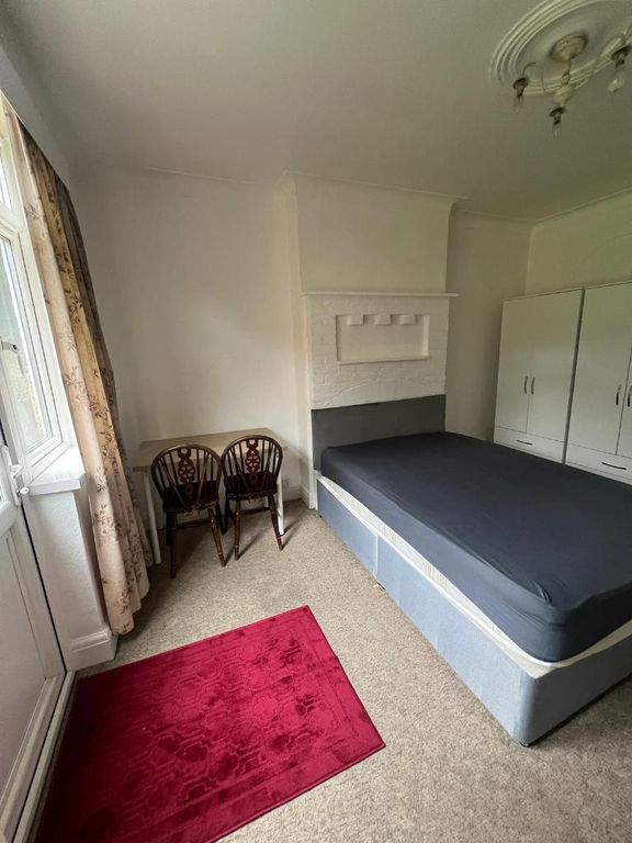 Property photo 2 of 5 Photo 2