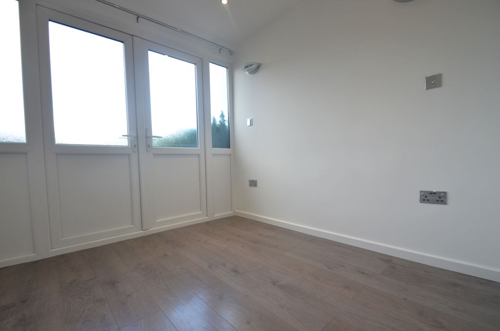 Property photo 3 of 5 Dsc_0116