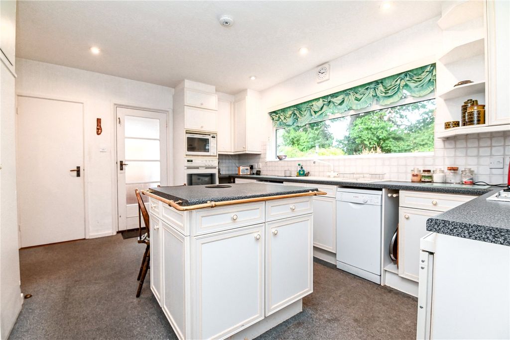 Property photo 3 of 18 Picture No. 03