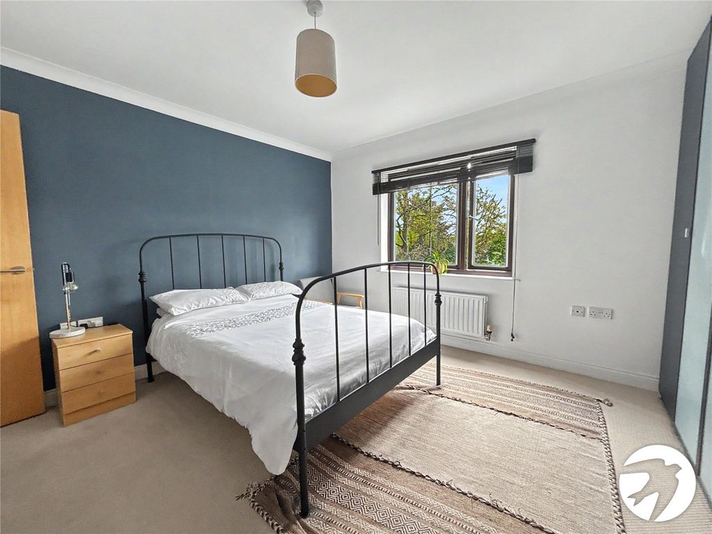 Property photo 2 of 25 Picture No. 47