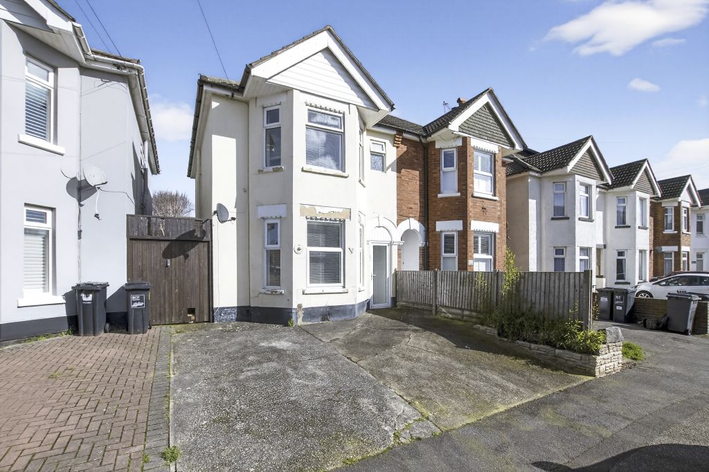 Property photo 1 of 22