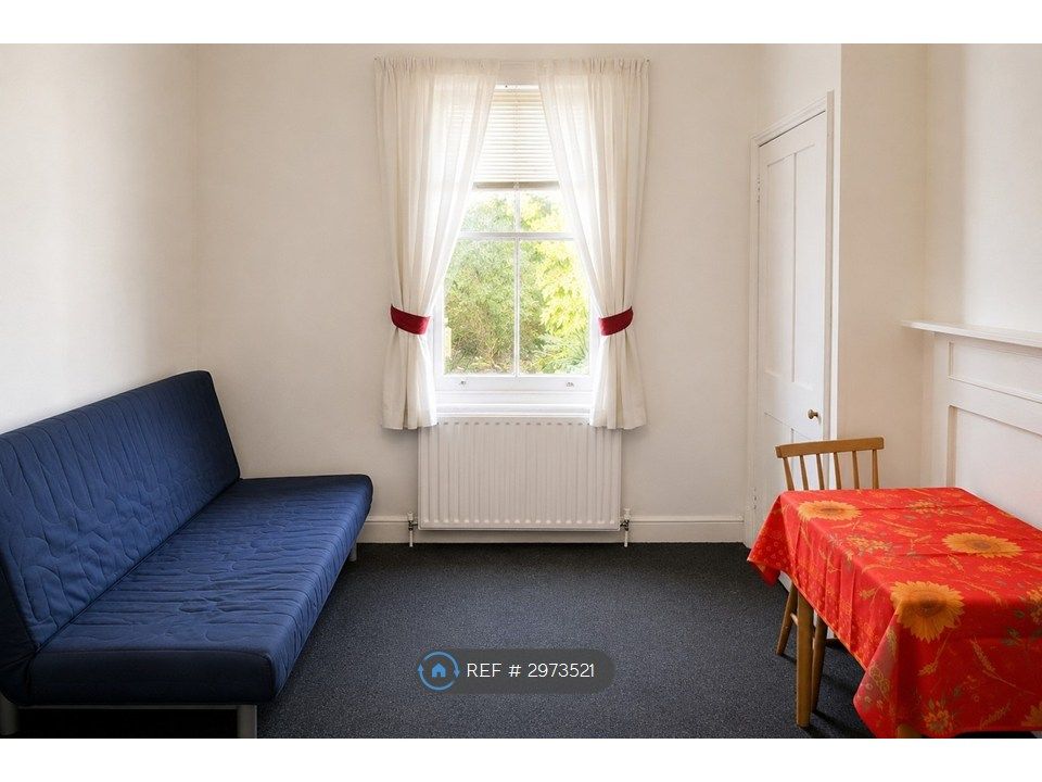 Property photo 2 of 4
