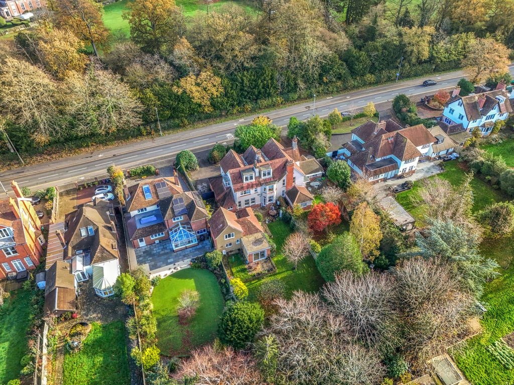 Property photo 1 of 39 Picture No. 79