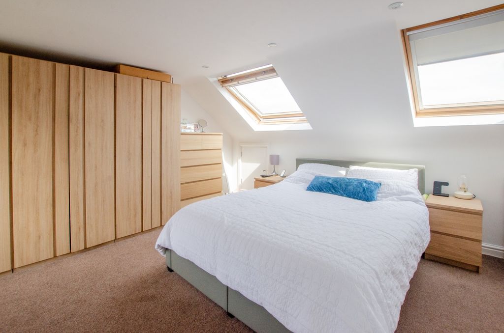 Property photo 2 of 16 10 Lanhydrock View Tps Bodmin Branch 01208 74182 -