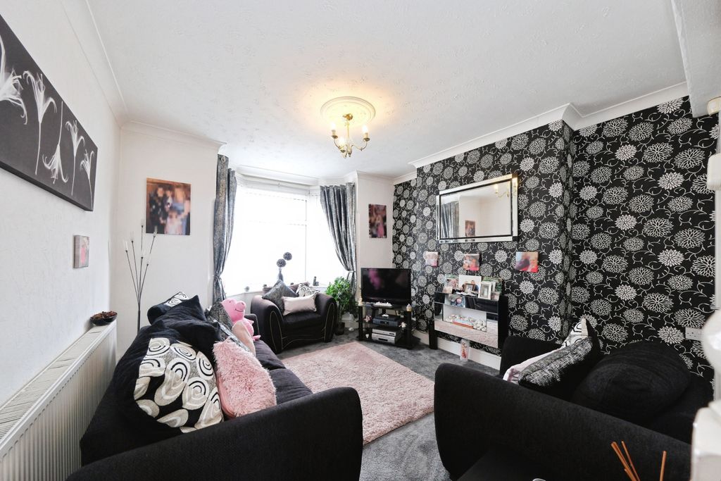 Property photo 2 of 20 Img_4821