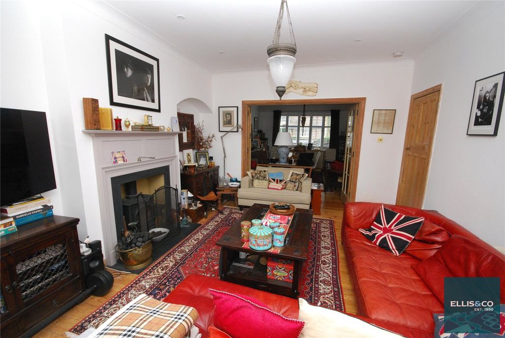 Property photo 3 of 17 Picture No. 05