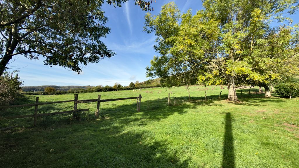 Property photo 3 of 26 Img_4008