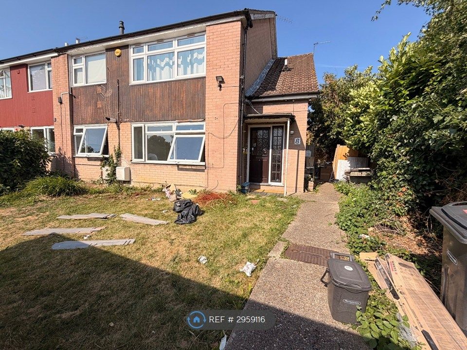 Property photo 2 of 11