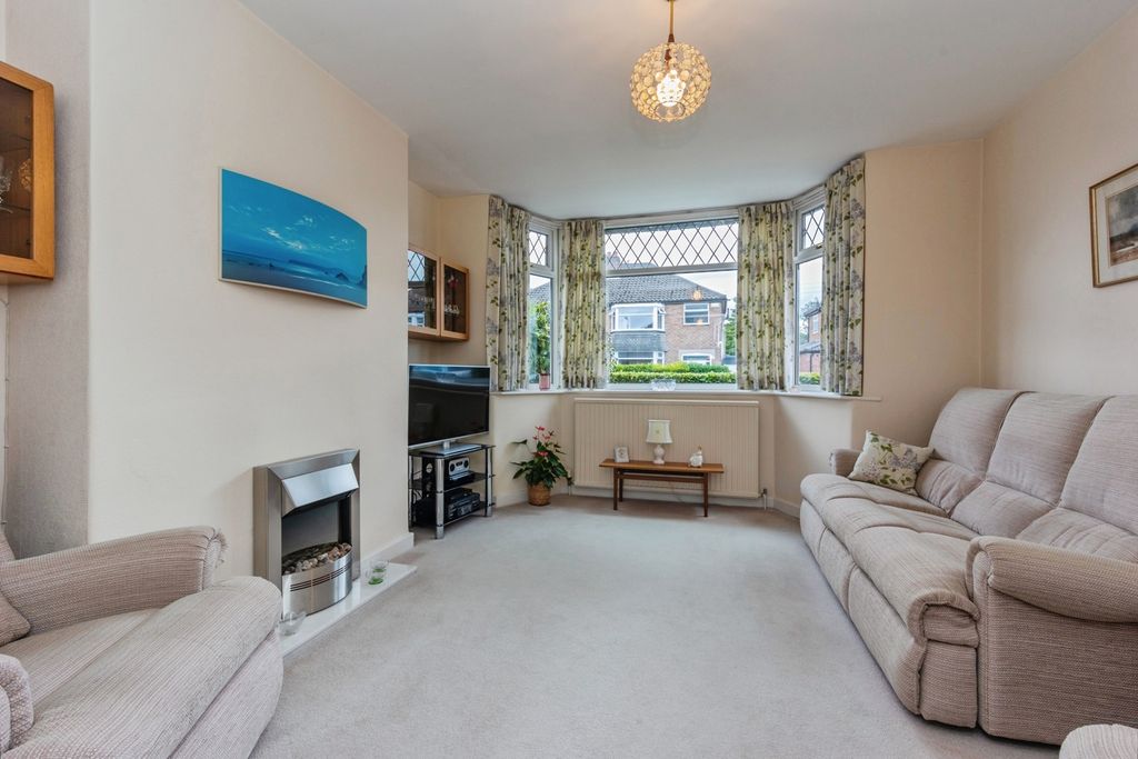 Property photo 2 of 20 Pbox-Img.Jpg