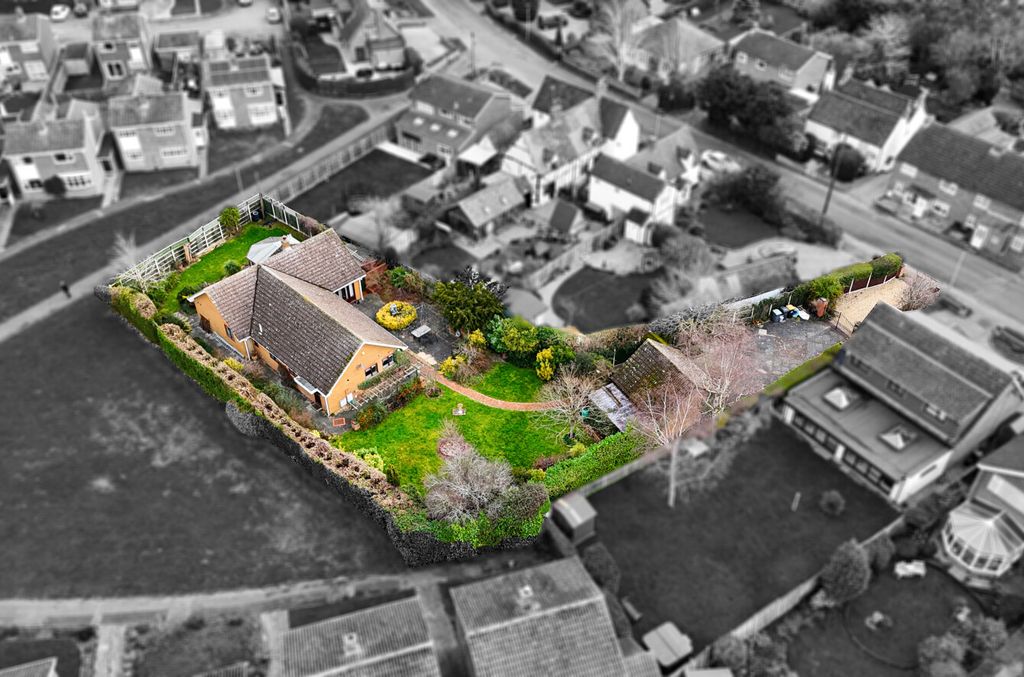 Property photo 1 of 37