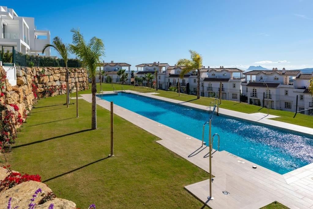 Property photo 2 of 34 Photo 1