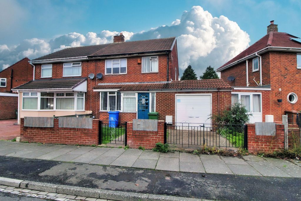 Property photo 1 of 19