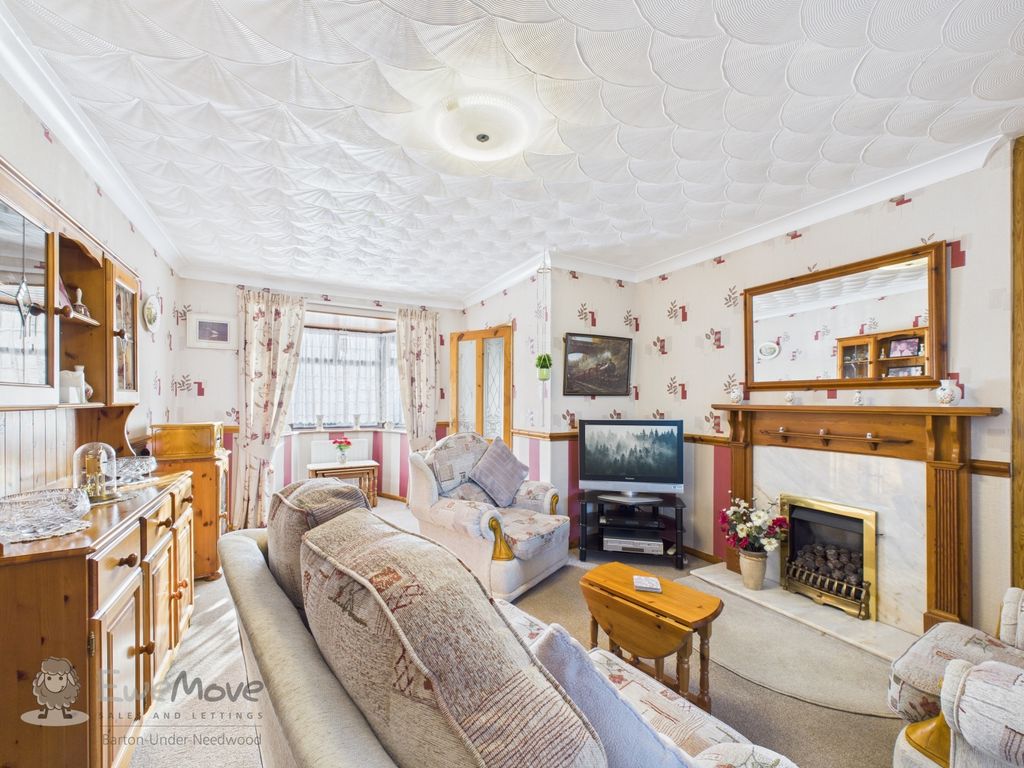 Property photo 2 of 20 Living Room A