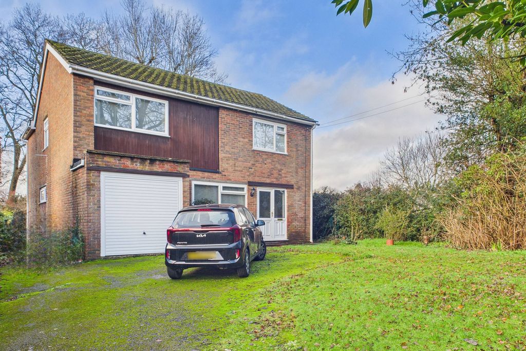 Property photo 1 of 18