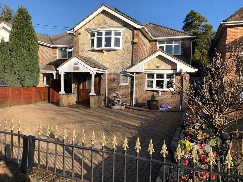 Property photo 1 of 3
