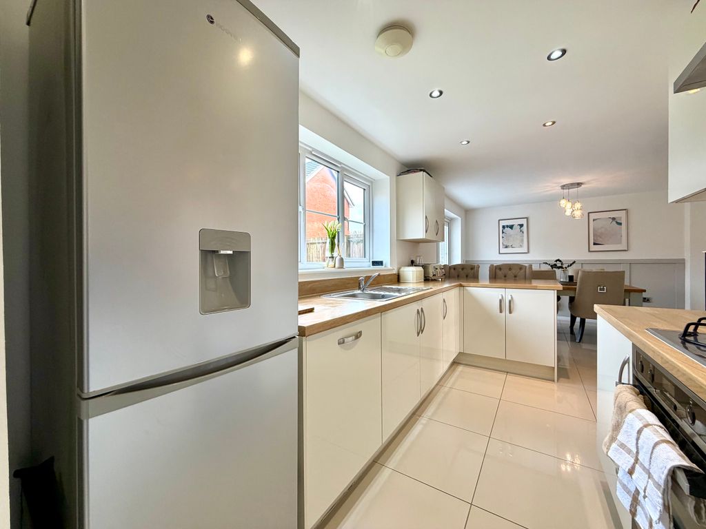 Additional image 10 of Detached house for saleCwrt Bevan, Merthyr Tydfil CF47