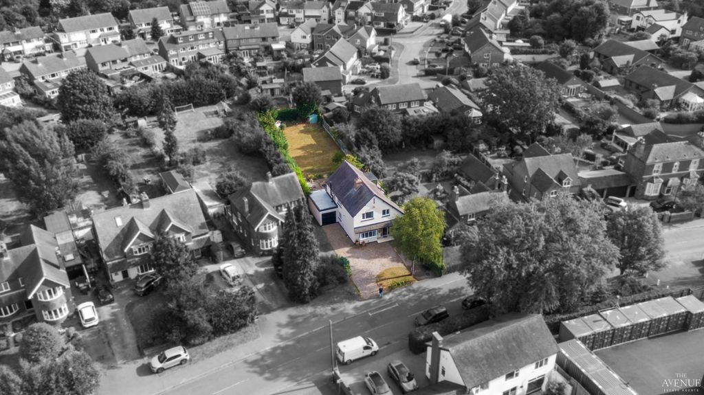Property photo 2 of 29 4364006