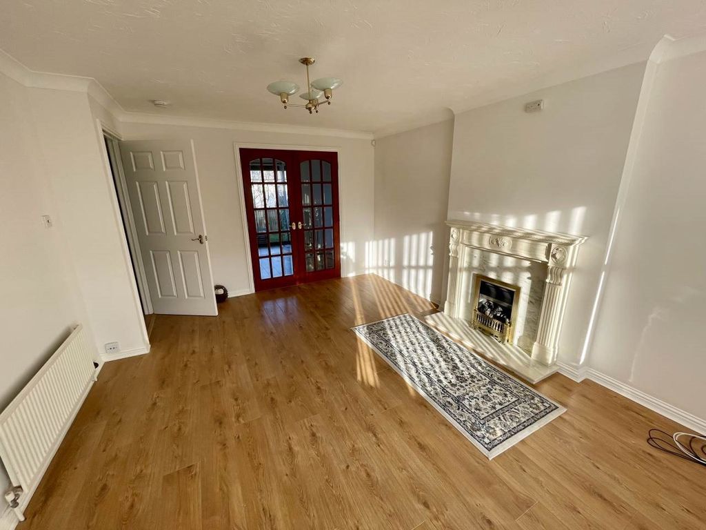 Property photo 3 of 16 Img_6489