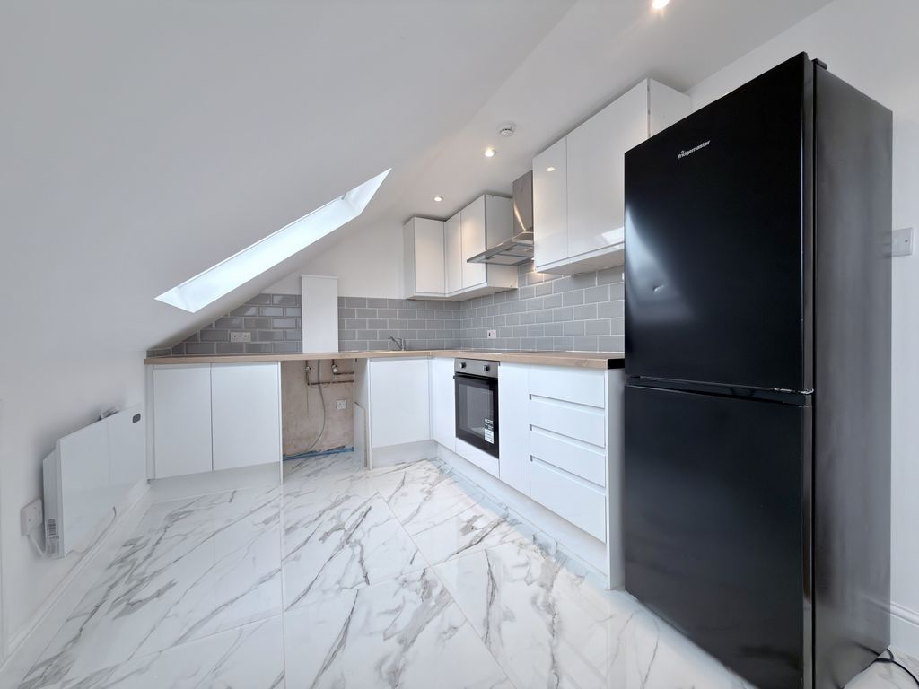 Property photo 2 of 6 Img 3789