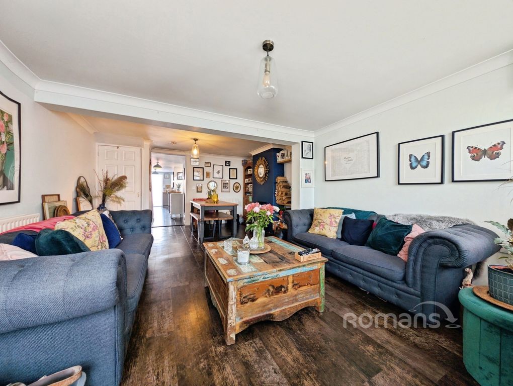 Property photo 2 of 14 Pbox-Img.Jpg