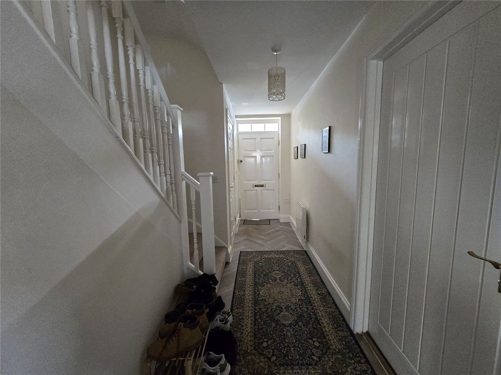 Property photo 3 of 9 Picture No. 09
