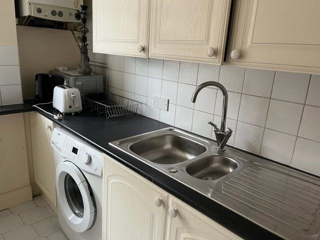 Property photo 1 of 4