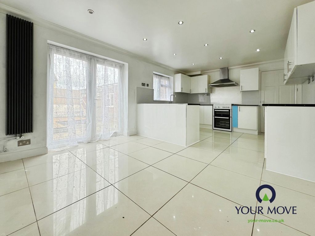 Property photo 2 of 15 Pbox-Img.Jpg