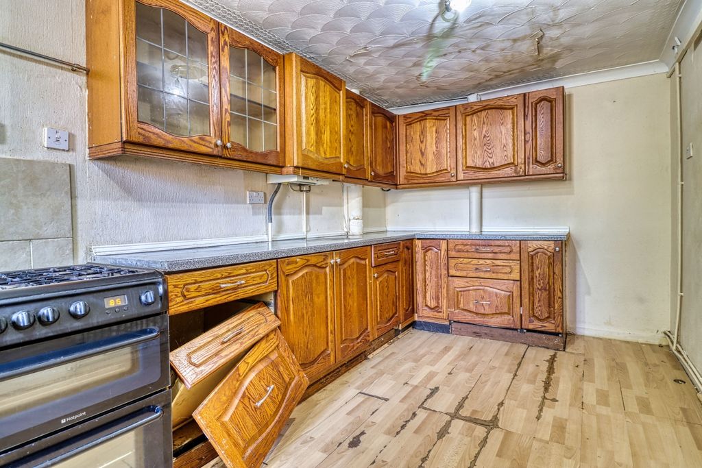 Property photo 3 of 9 Kitchen - Diner