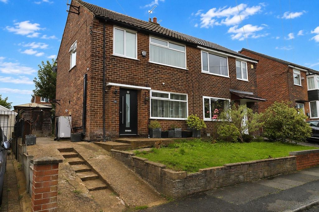 Property photo 1 of 21