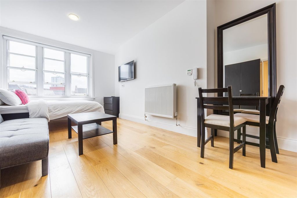 Property photo 3 of 5 S20 Hi-Res-2.Jpg